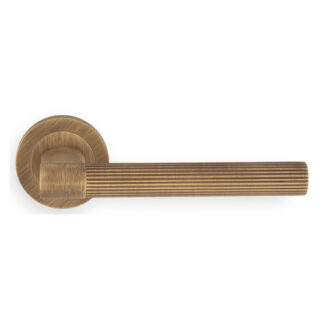 HR5AB Hey Riga Lever Handle On Threaded Round Rose BGO (- Antique Brass) (LEAD TIME: 2-3 DAYS)