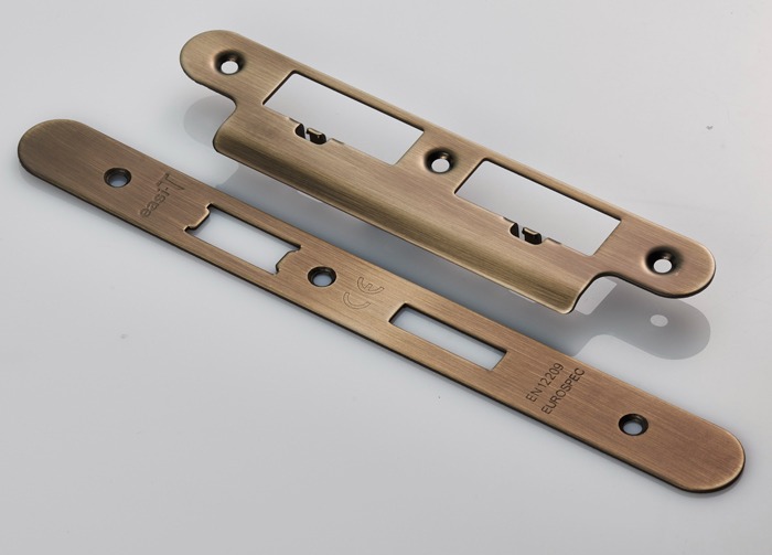 EuroSpec FSF5017AB/R Forend Strike and Fixing Pack to Suit Din Euro Sash/Bathroom Lock (Security) Radius (LEAD TIME: 2-3 DAYS)
